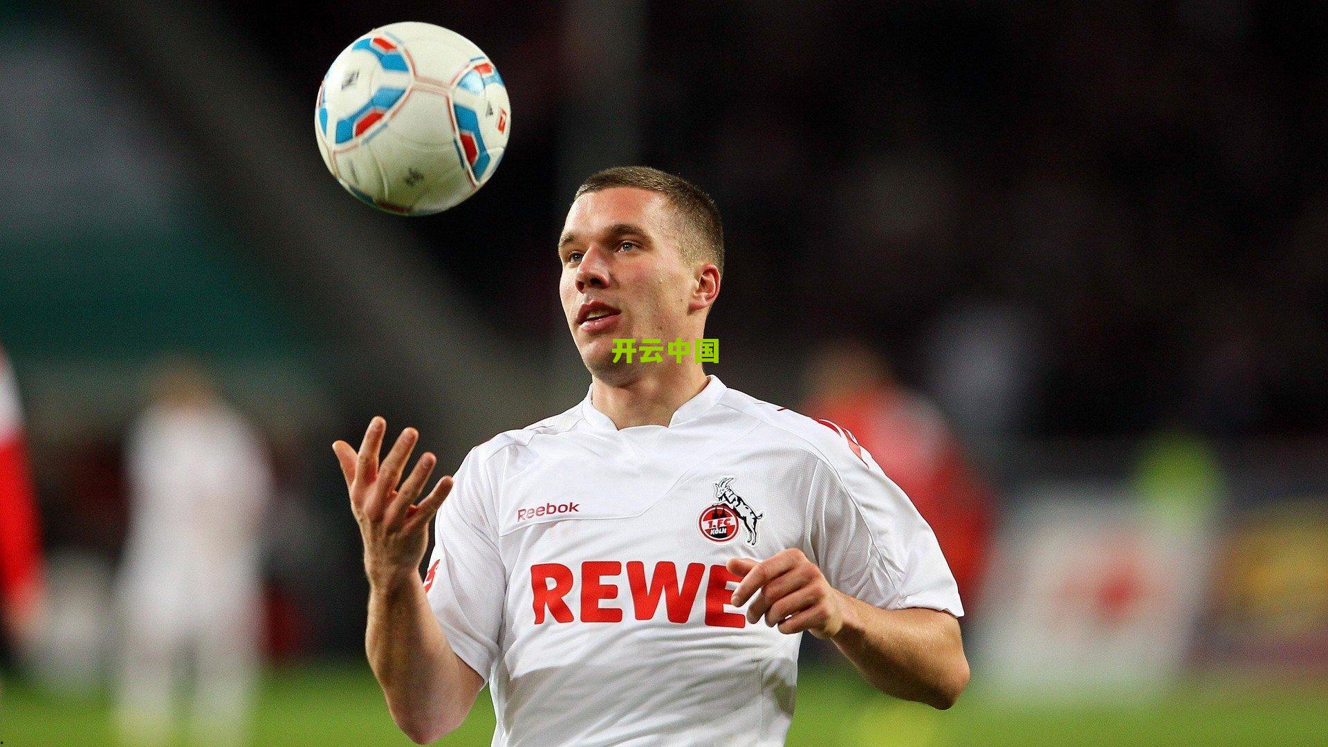 昔日王朝终落幕，广州队降级标志中国足球黄金时代正式终结