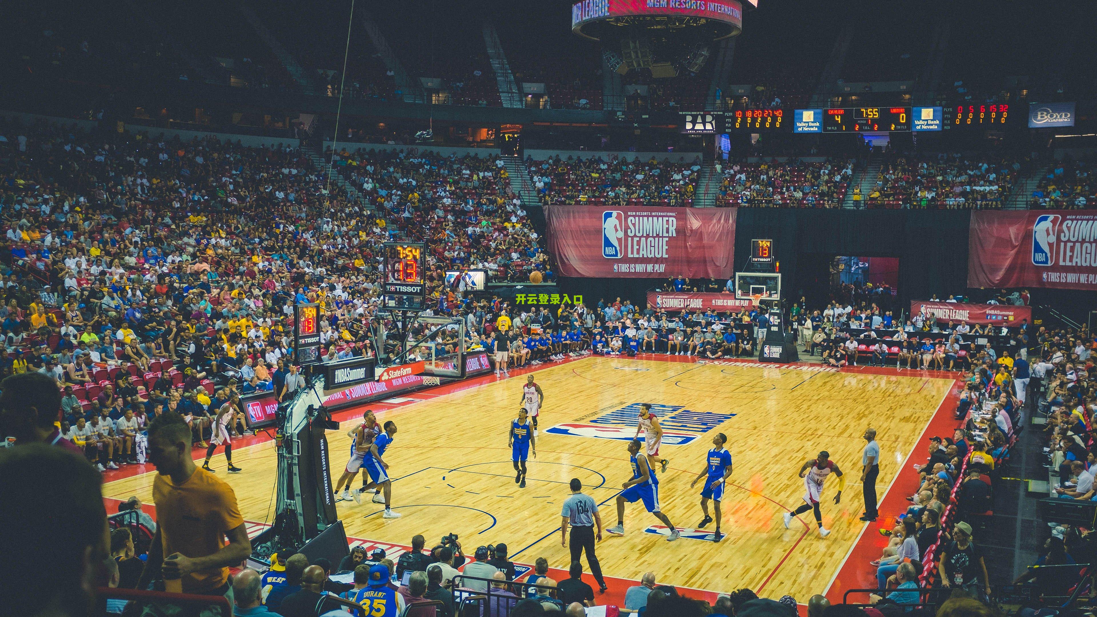 半场0板全场1板！申京再遭火箭球迷炮轰，6尺11身高为何如此软弱？